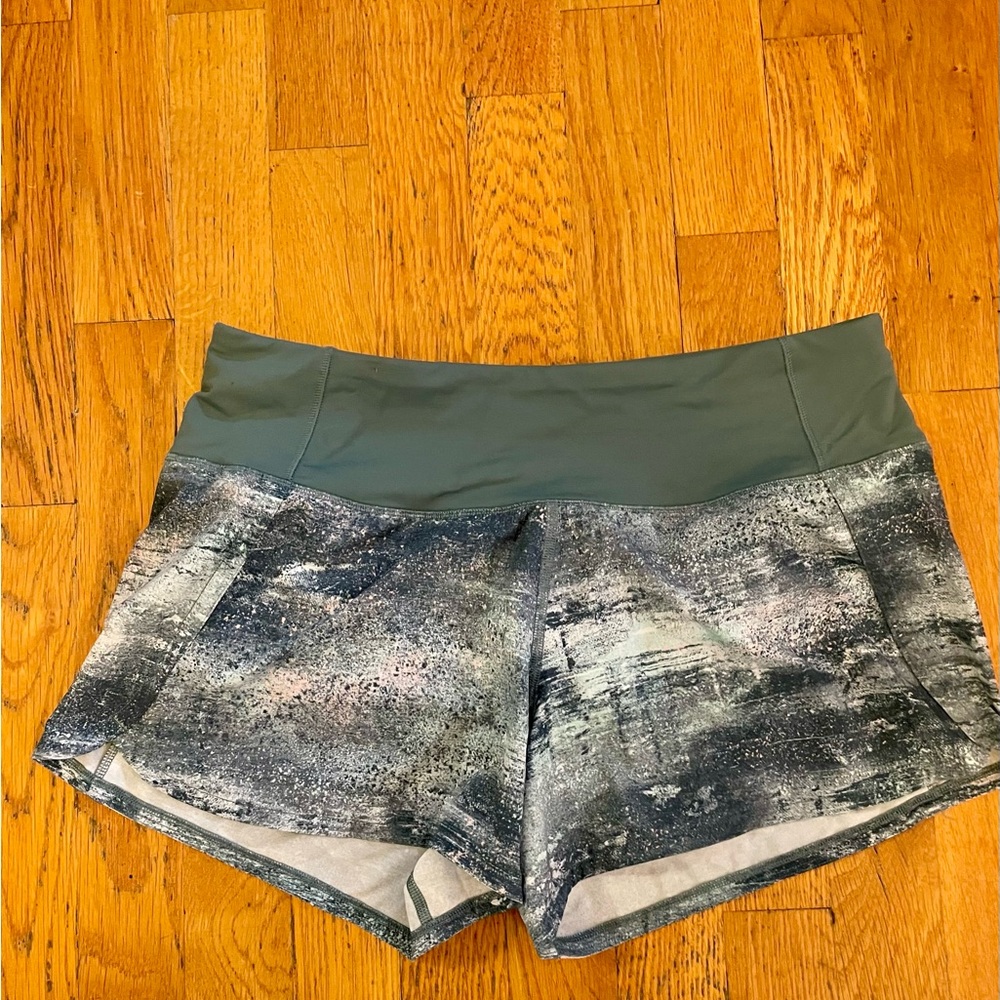 Lululemon speed shorts, 6, green print